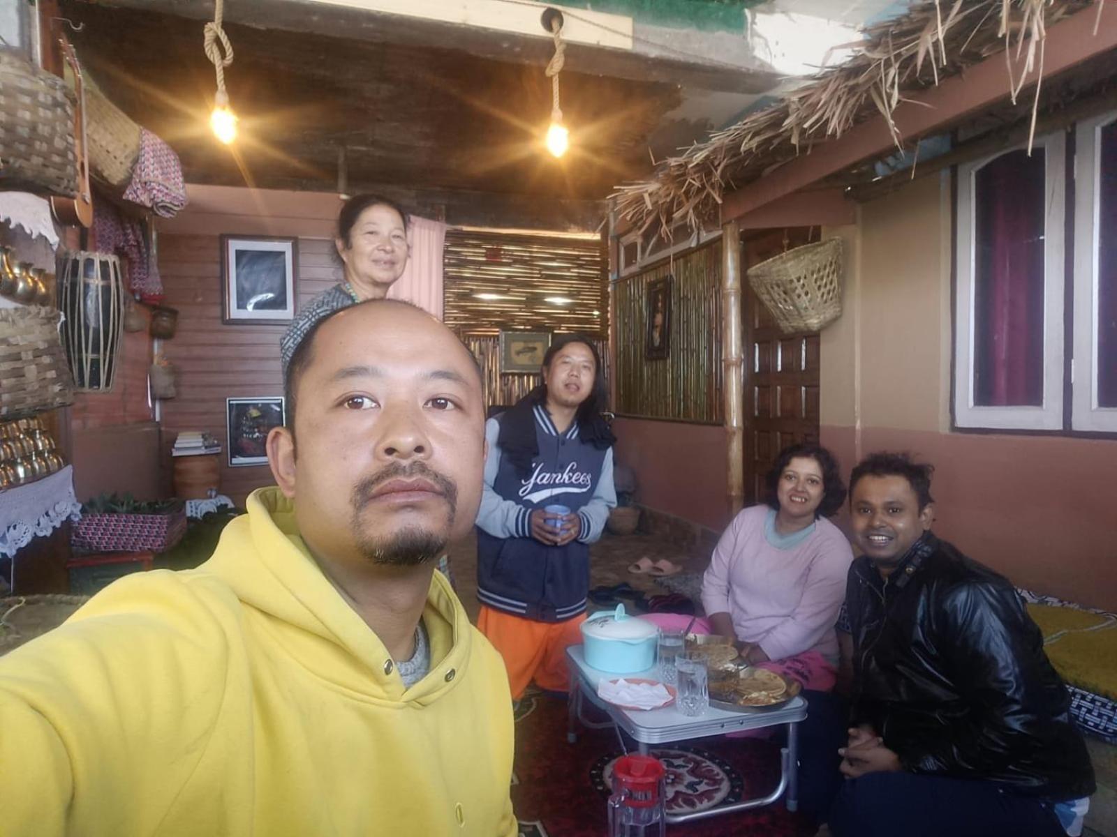 The Sunset Nest Offbeat Homestay Darjeeling  Luaran gambar